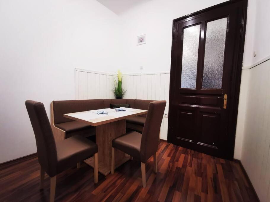 Kosi Toranj Apartamento Rijeka Exterior foto