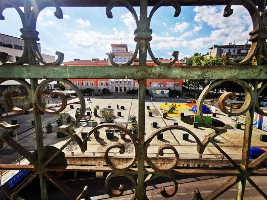 Kosi Toranj Apartamento Rijeka Exterior foto